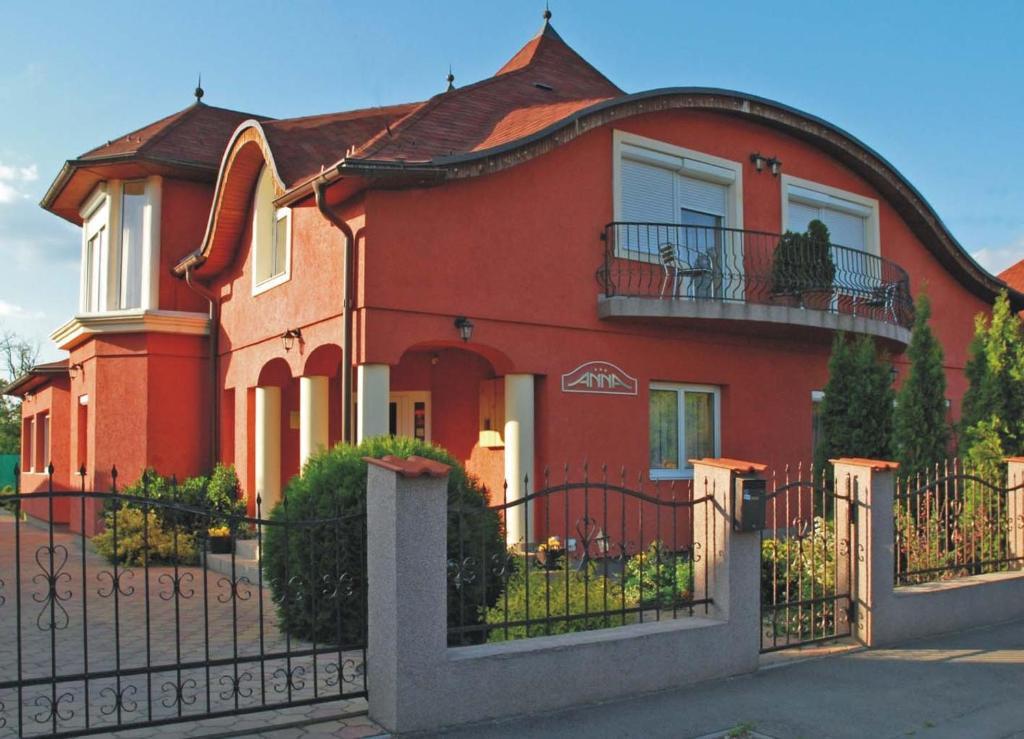 Anna Panzio Bed & Breakfast เอ็กแกร์ซาโลก ภายนอก รูปภาพ